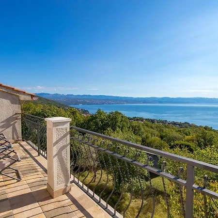 Blue Horizon Apartment Opatija Exterior photo